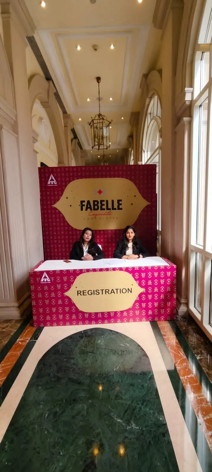 ITC Fabelle — Stage centrepiece